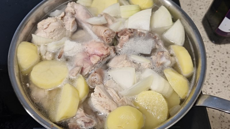 닭 끓이기