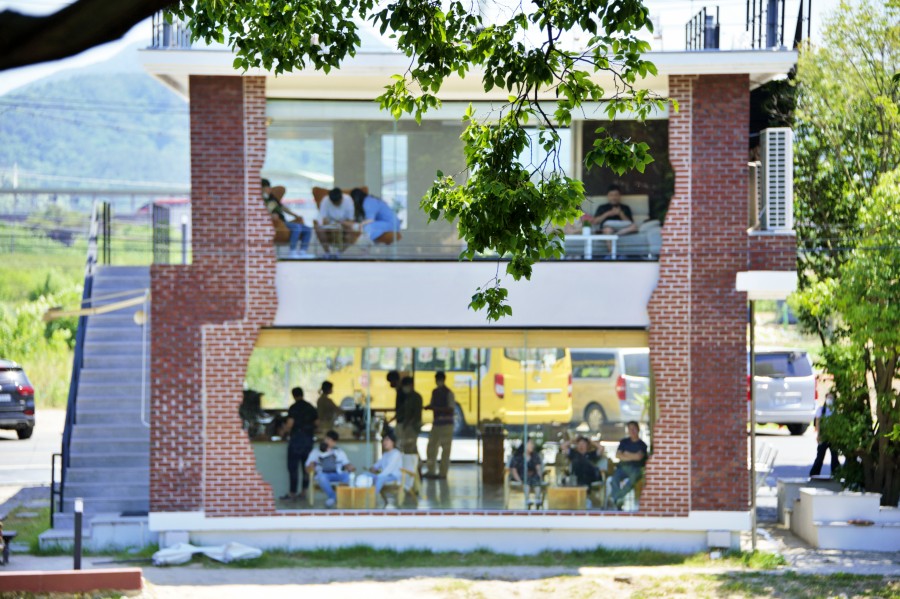 함안 괴항마을 무진정 커피숍