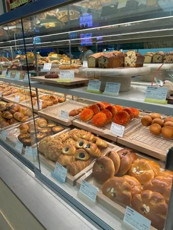 뚜레쥬르 강남직영점 빵 뷔페 가격 무한리필_5