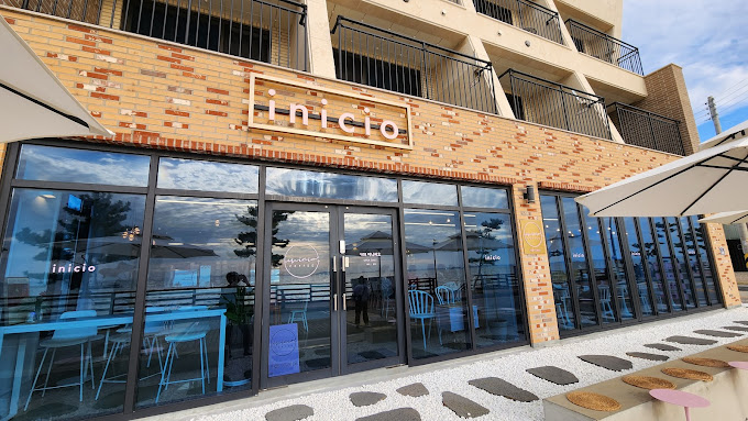 제부도 바다앞 카페 '카페 이니씨오'