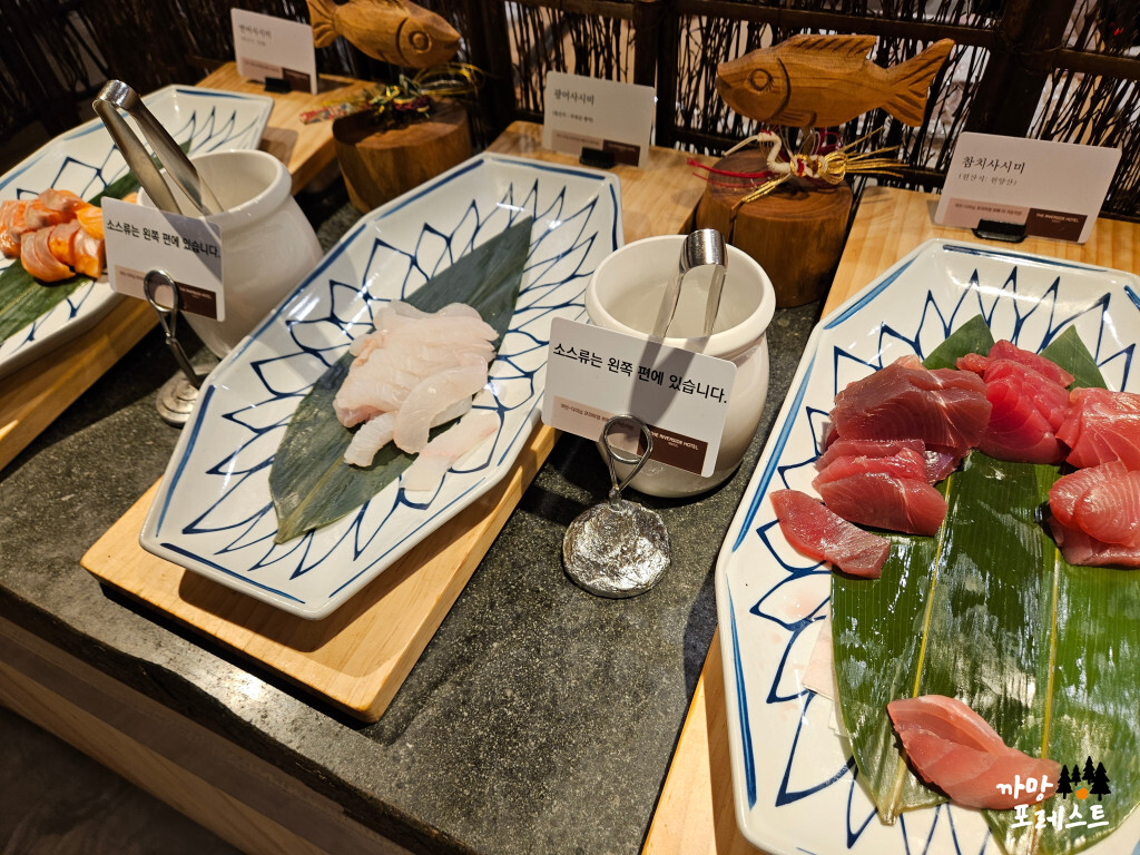 더 리버사이드 호텔 뷔페 해산물