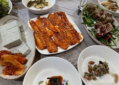 더덕구이-묵-두부