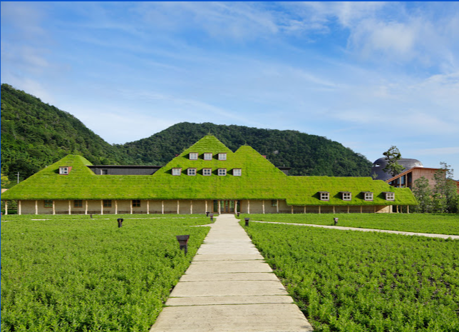 라 코리나(La Collina) 오미하치만의 독특한 건축물