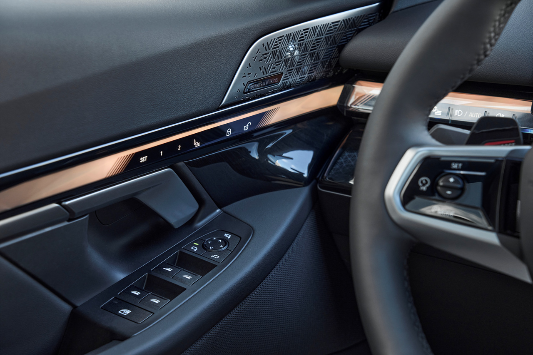 2024 BMW i5 내부디자인