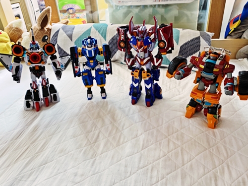 또봇 변신자동차 입니다.