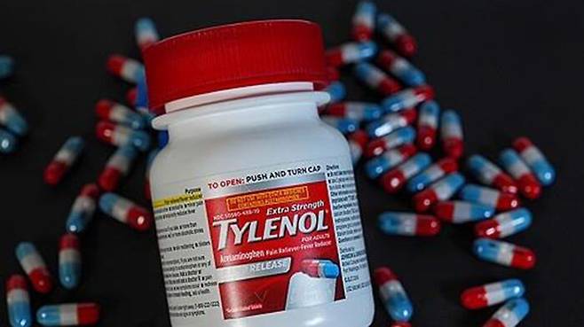 트럼프의 ‘타이레놀 자폐’ 발언, 과연 사실일까? 전문가 입장 정리