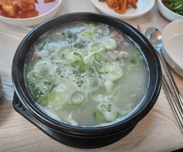 토밥 토요일은 밥이 좋아 경주 한우꼬리도가니찜 한우꼬리곰탕 맛집