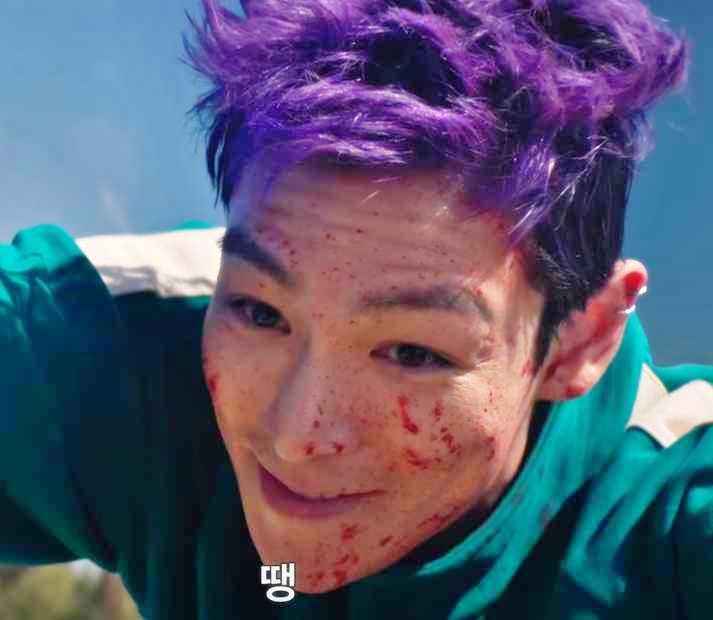 오징어게임-시즌2-참가자-타노스-게임하는-장면