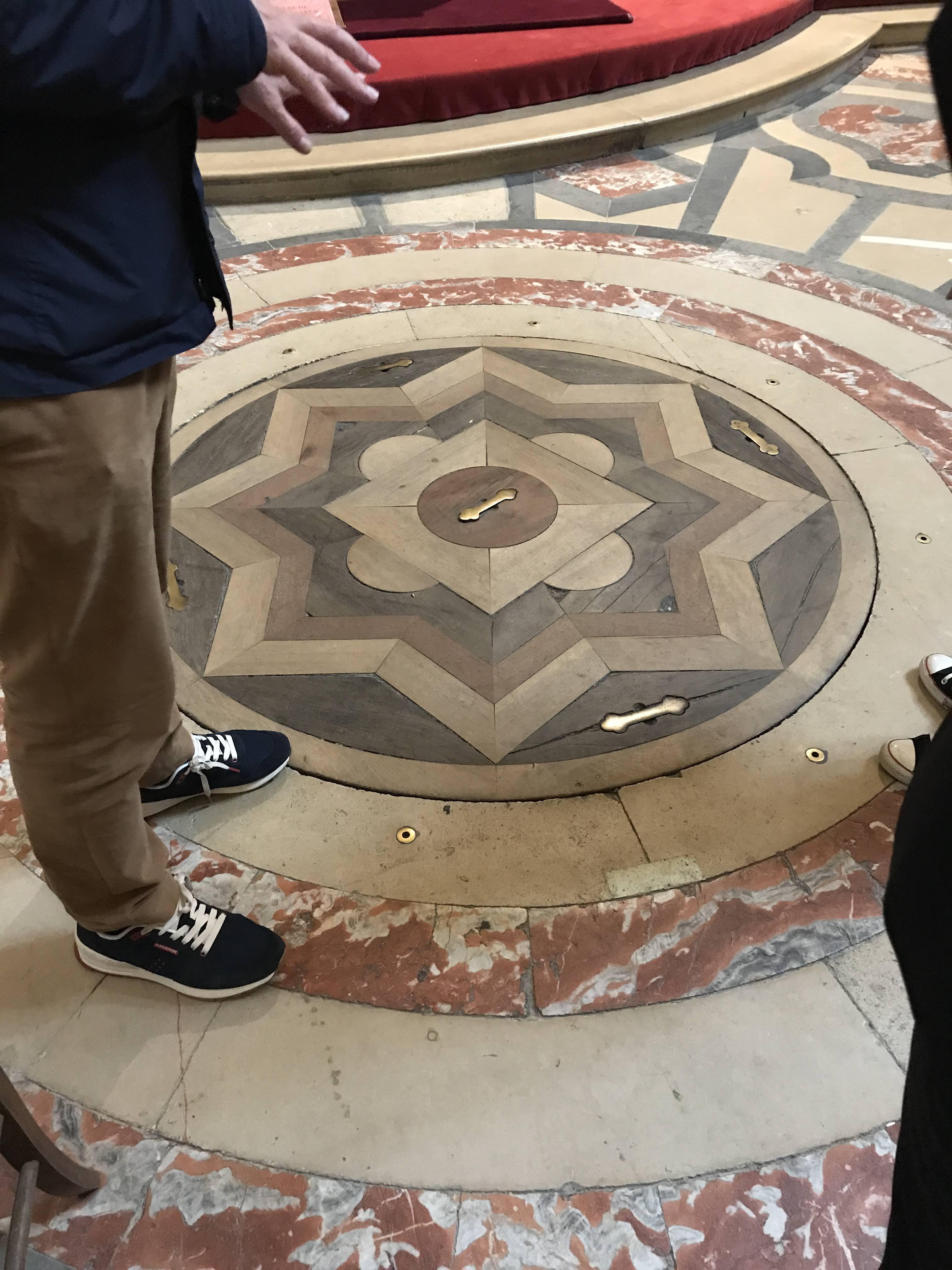 생요셉데카르메 성당(Église Saint-Joseph-des-Carmes)