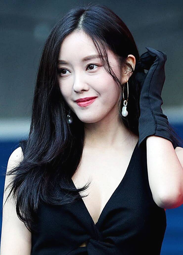 티아라-효민