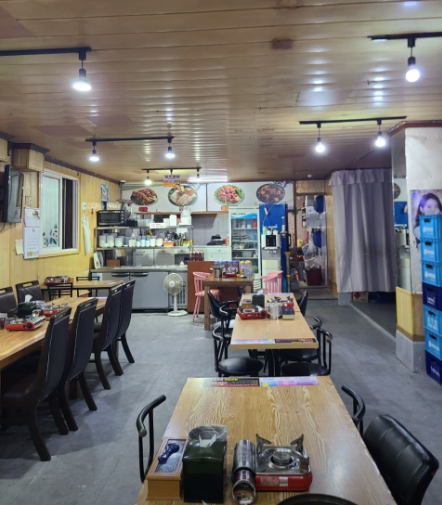 생생정보 족발 보쌈 매운족발 감자탕 무한리필 1인 14000원 인천 중구 신포역 우현족발 냉채족발