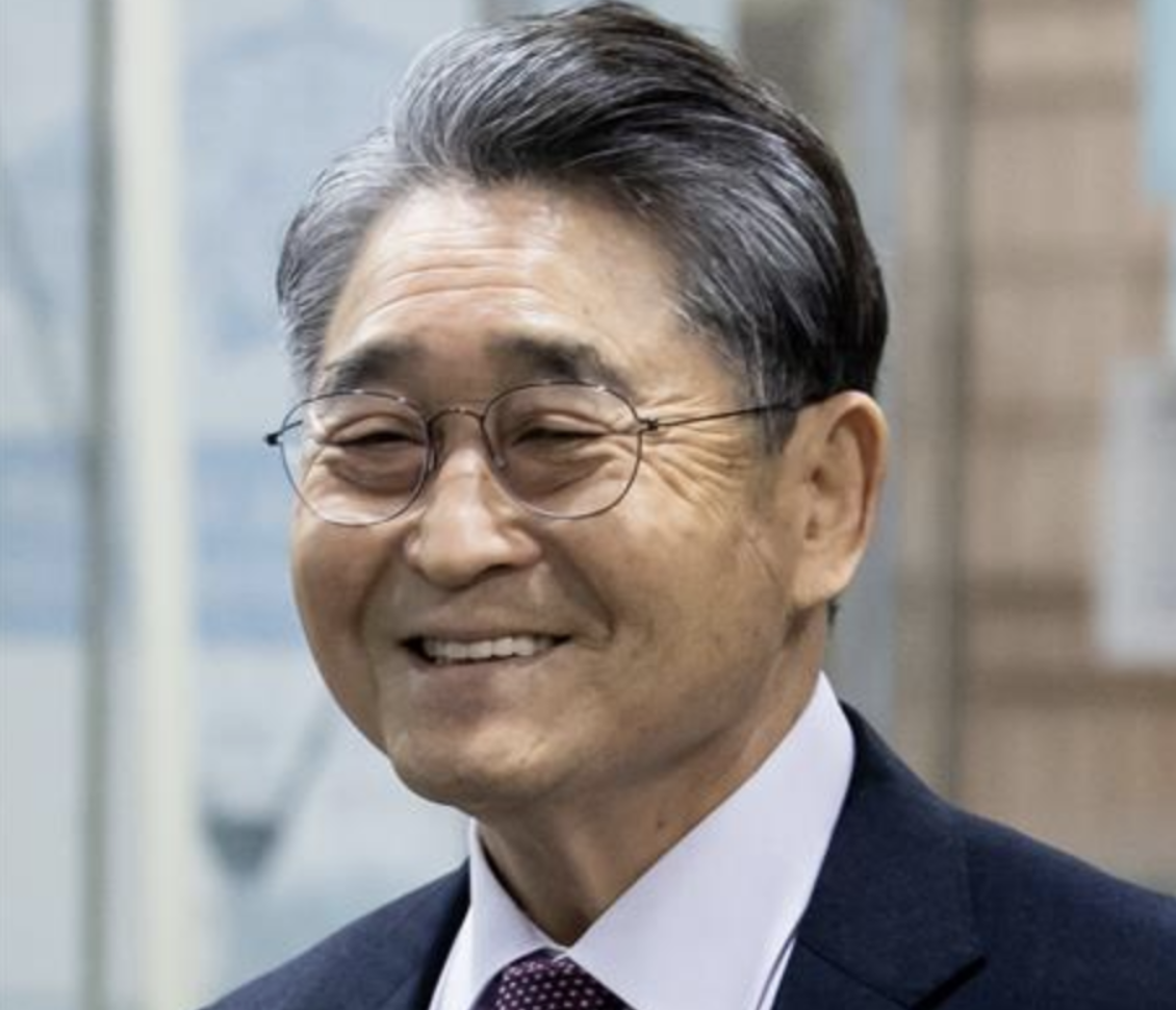 지만원 징역 2년