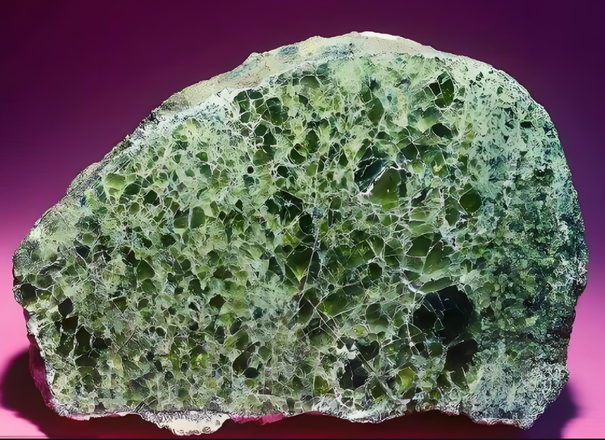 감람암(Peridotite)
