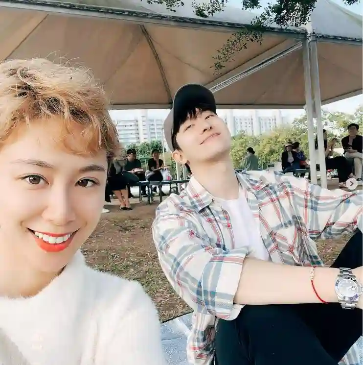 장리인 인스타 관련인물 조미