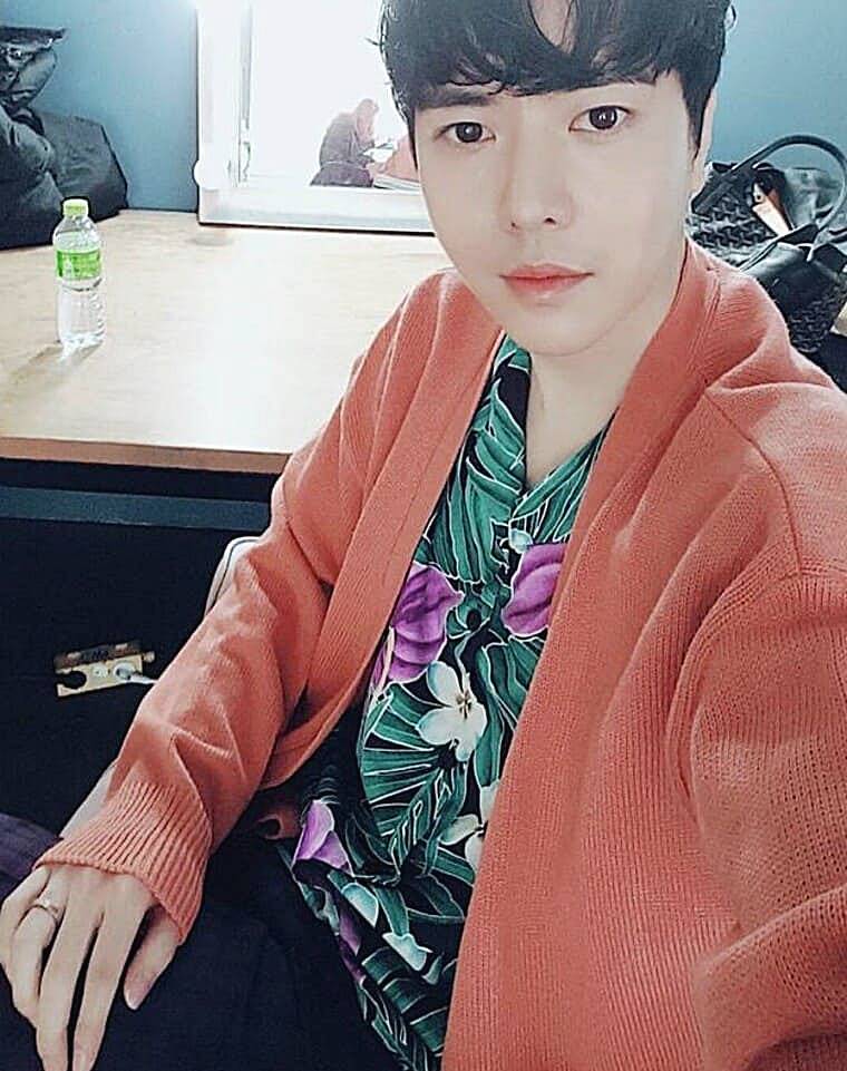 웹툰-작가-박태준