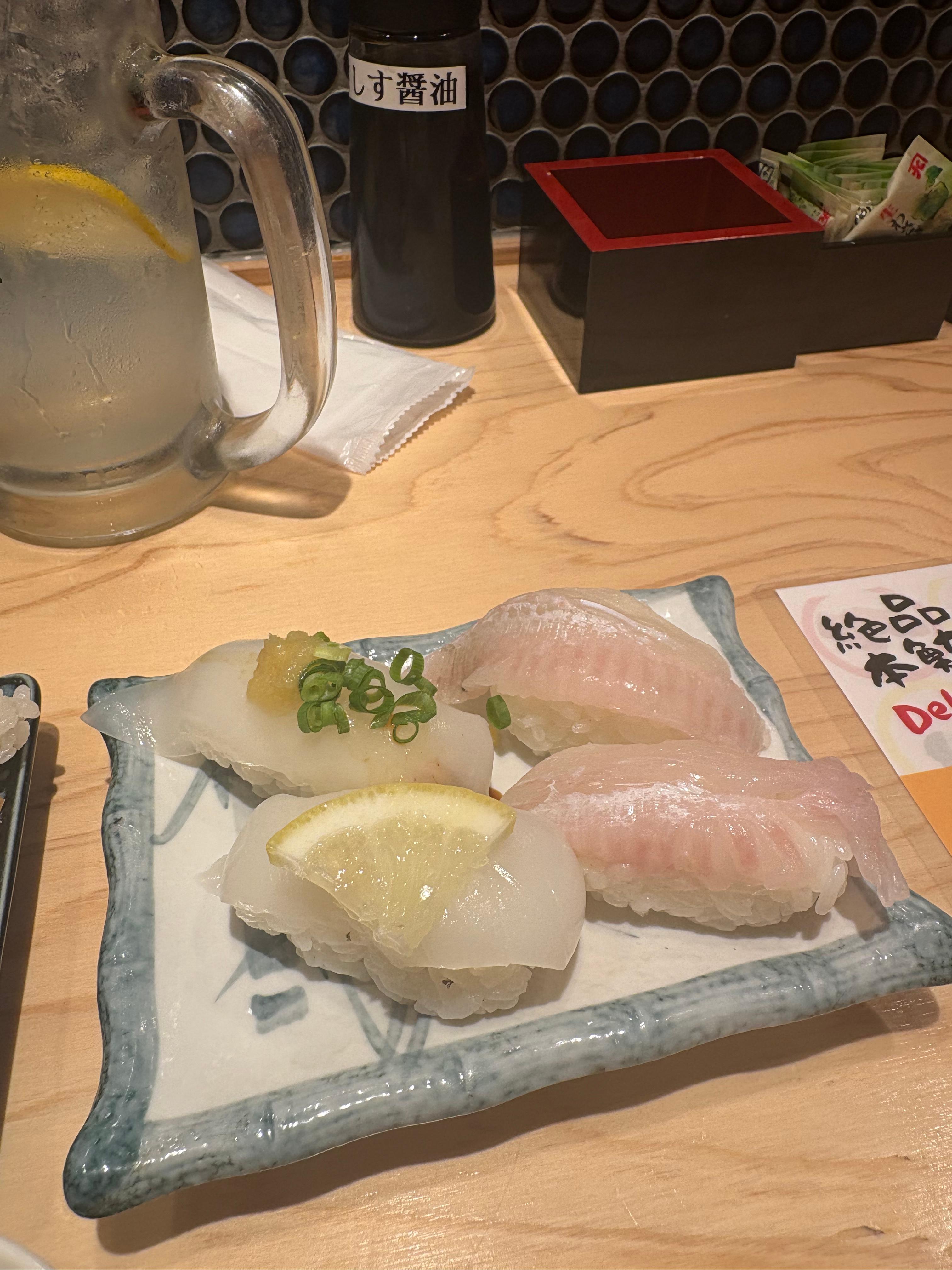 도화새우 초밥