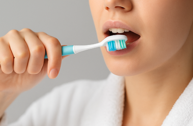 아침 양치질의 중요성