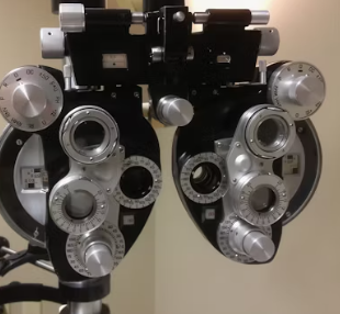 황반변성 증상 원인 치료법