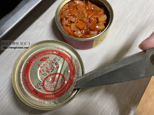 고리없는-참치캔-뚜껑-여는방법