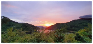 월명산