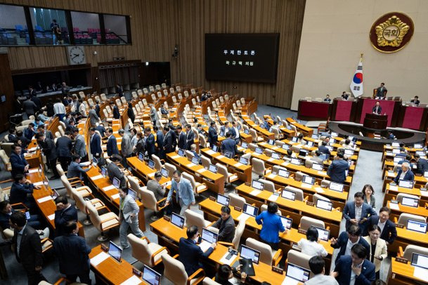 기업의 미래 전망과 성장을 상징하는 이미지