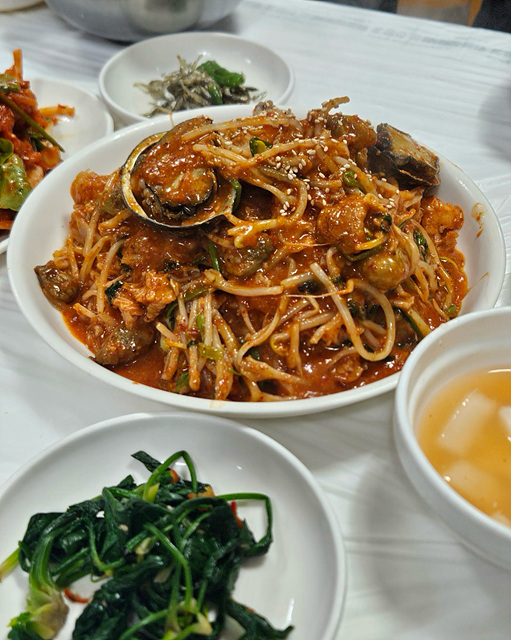 여수 맛집 10곳 현지인추천 여수여행 오동도 향일암