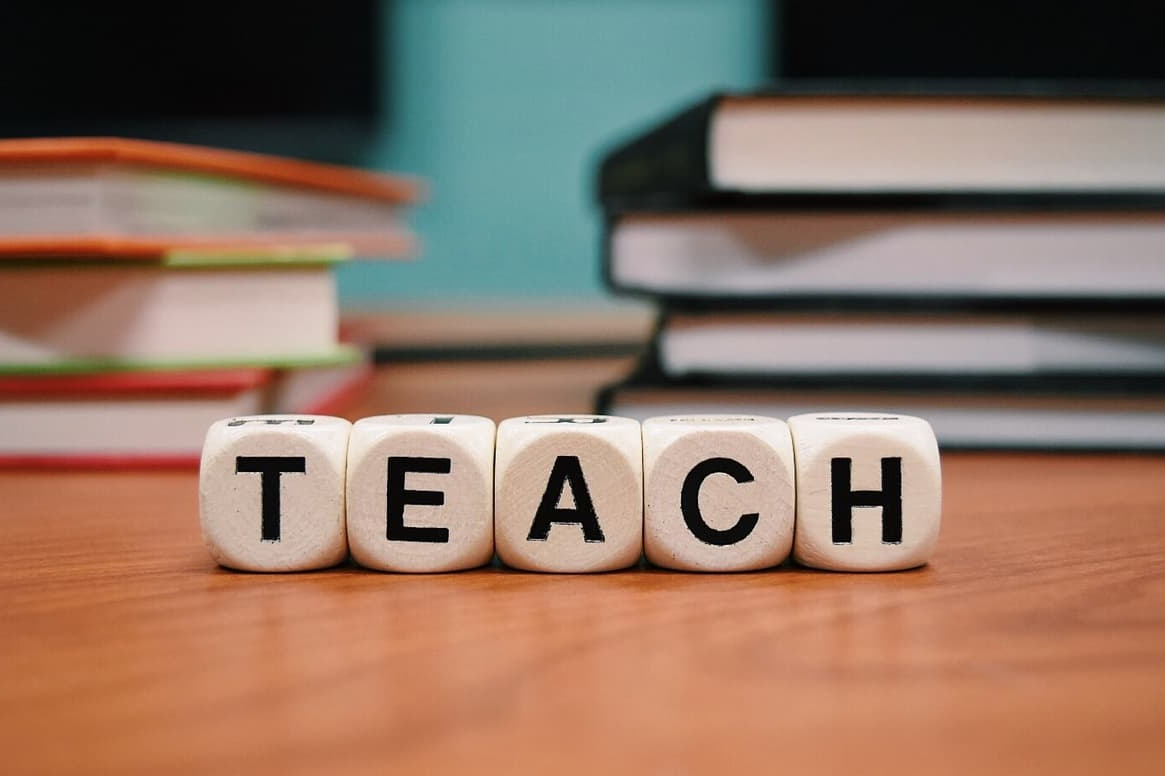 교육 시스템 내에서의 혼돈과 창의성