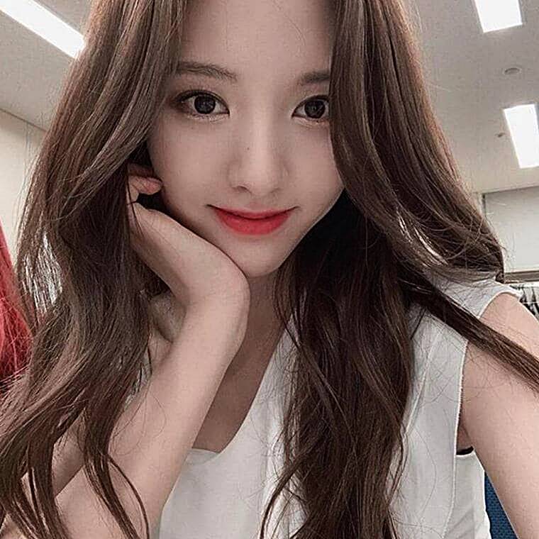 가수-겸-배우-김지연