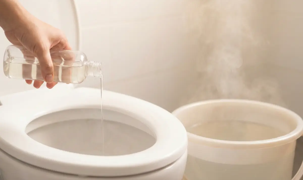 샴푸와 뜨거운 물 가벼운 막힘은 샴푸와 따뜻한 물의 윤활 작용으로 부드럽게 해결할 수 있습니다.