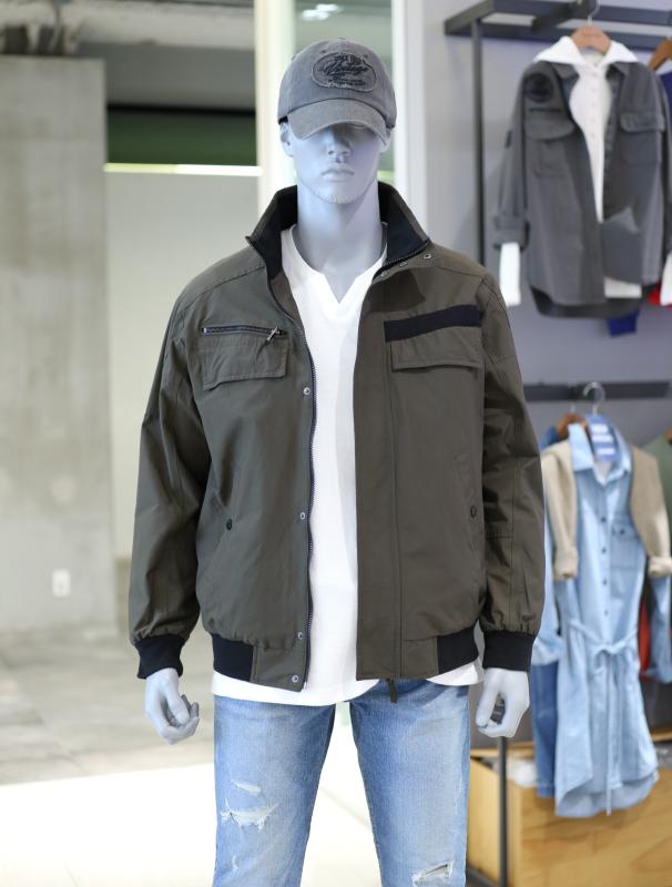 버커루 남성 사선포켓 하이넥 블루종 점퍼