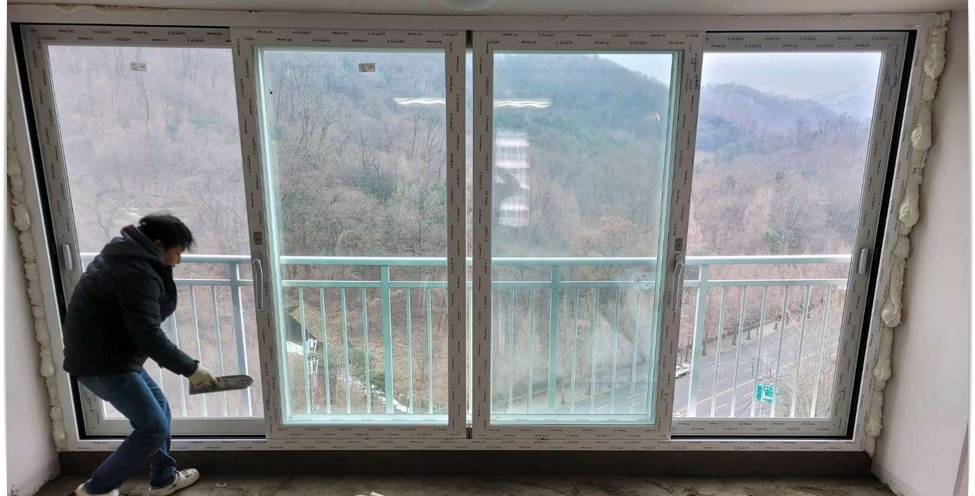 방배래미안아트힐 아파트 창호 설치