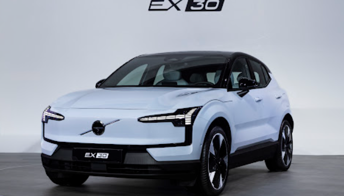 볼보 EX30 가격 제원 유지비 2025