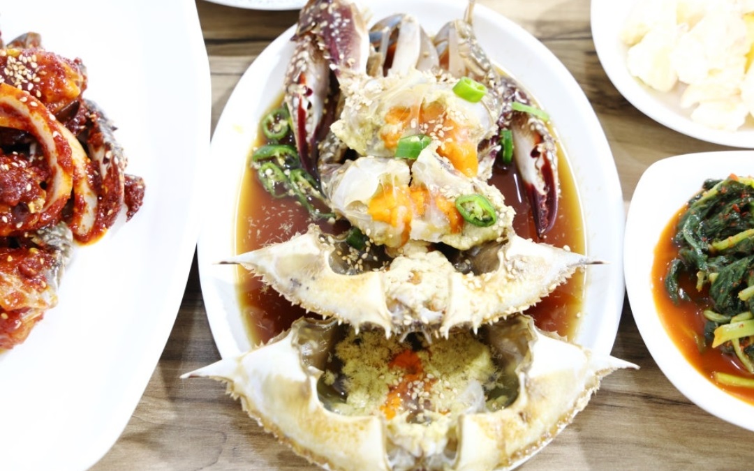 장윤정의-강화밥상-간장게장