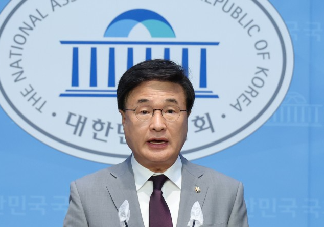 김대식 국회의원