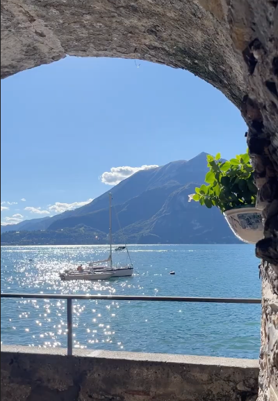 꼬모 호수 필수 방문지