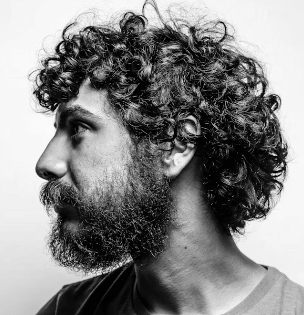 탈모 초기 증상 자가 진단: 모발 건강 대응 전략