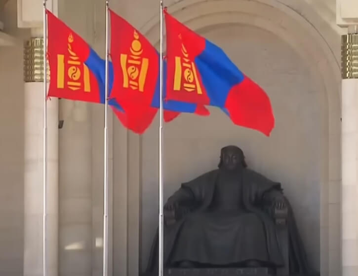 인스타그램 촬영 중 발생한 몽골 화산 사고