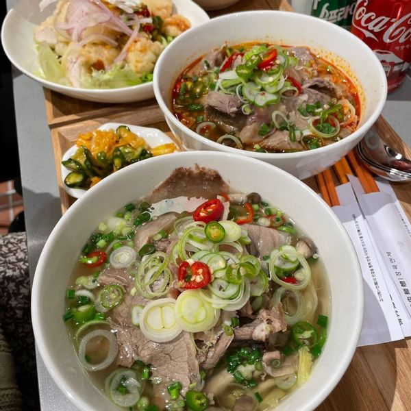 더현대-정육면체-망고플레이트