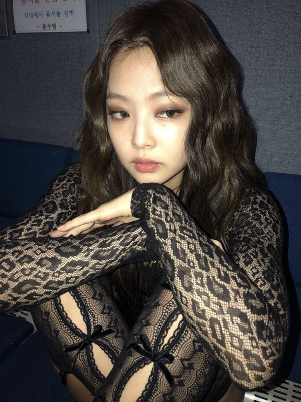 제니49
