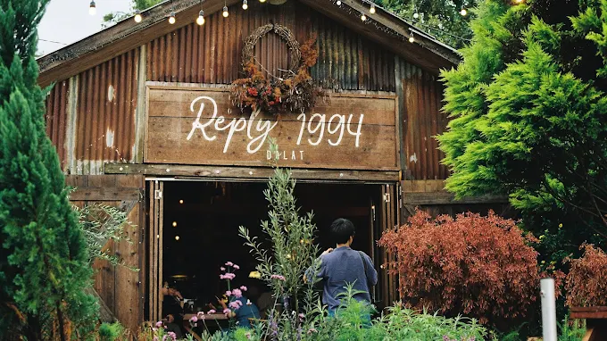 Tui Mo To /The Married Beans /Banh Can Dalat /Lẩu G&agrave; L&aacute; &Eacute; 사진