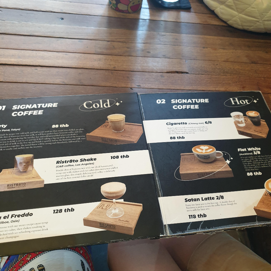 치앙마이 카페 투어 ③ : 님만해민의 핫한 카페들 (Ristr8to Original)_메뉴판