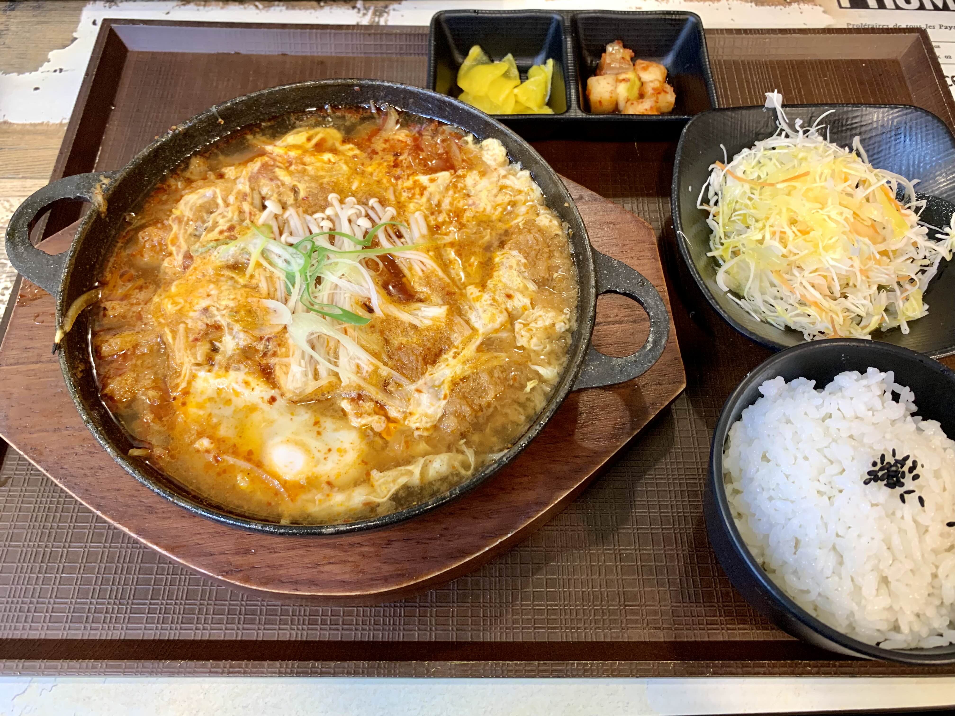 돈코모 매운돈카츠나베