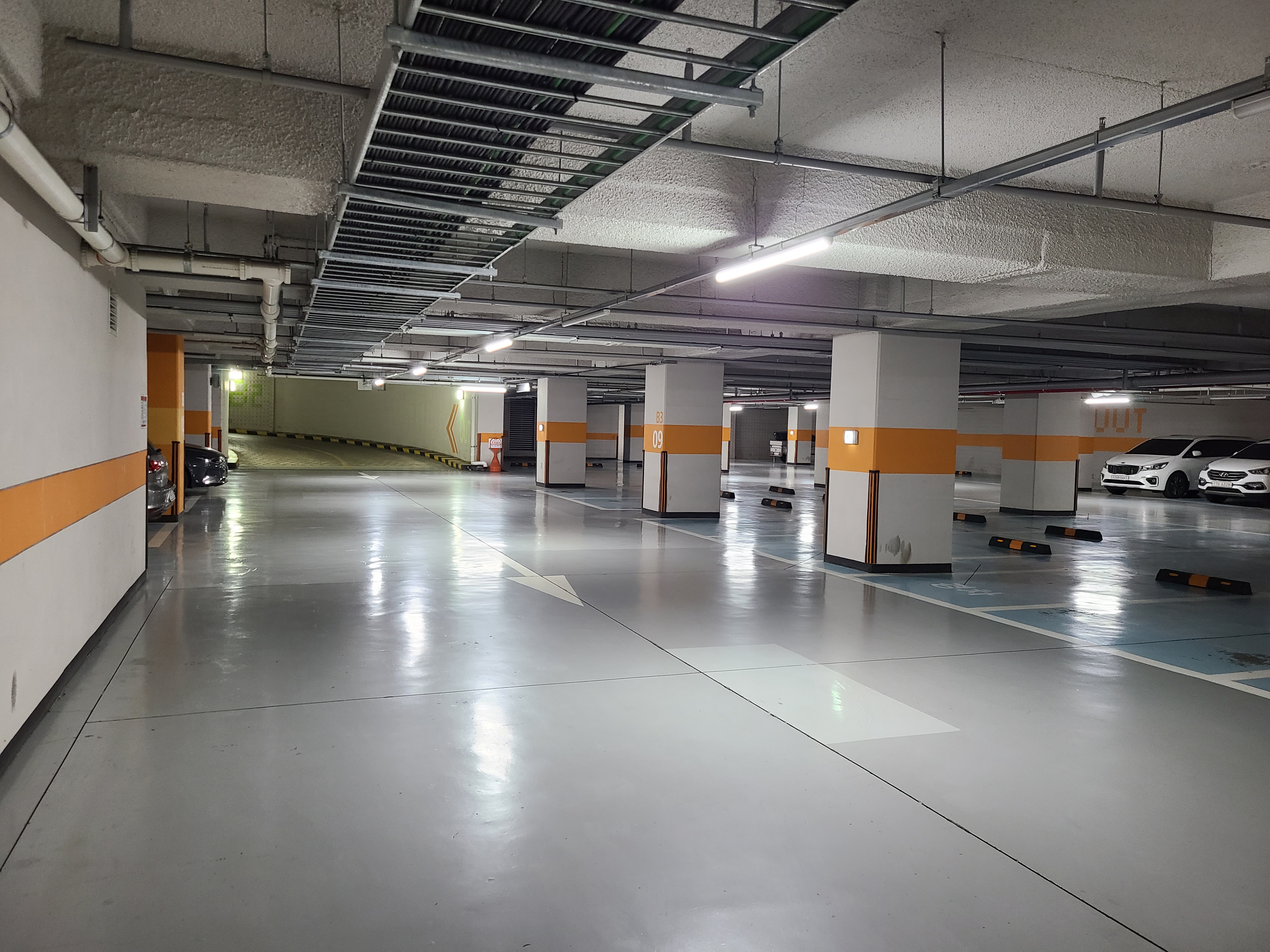 평촌 디지털엠파이어 지하1