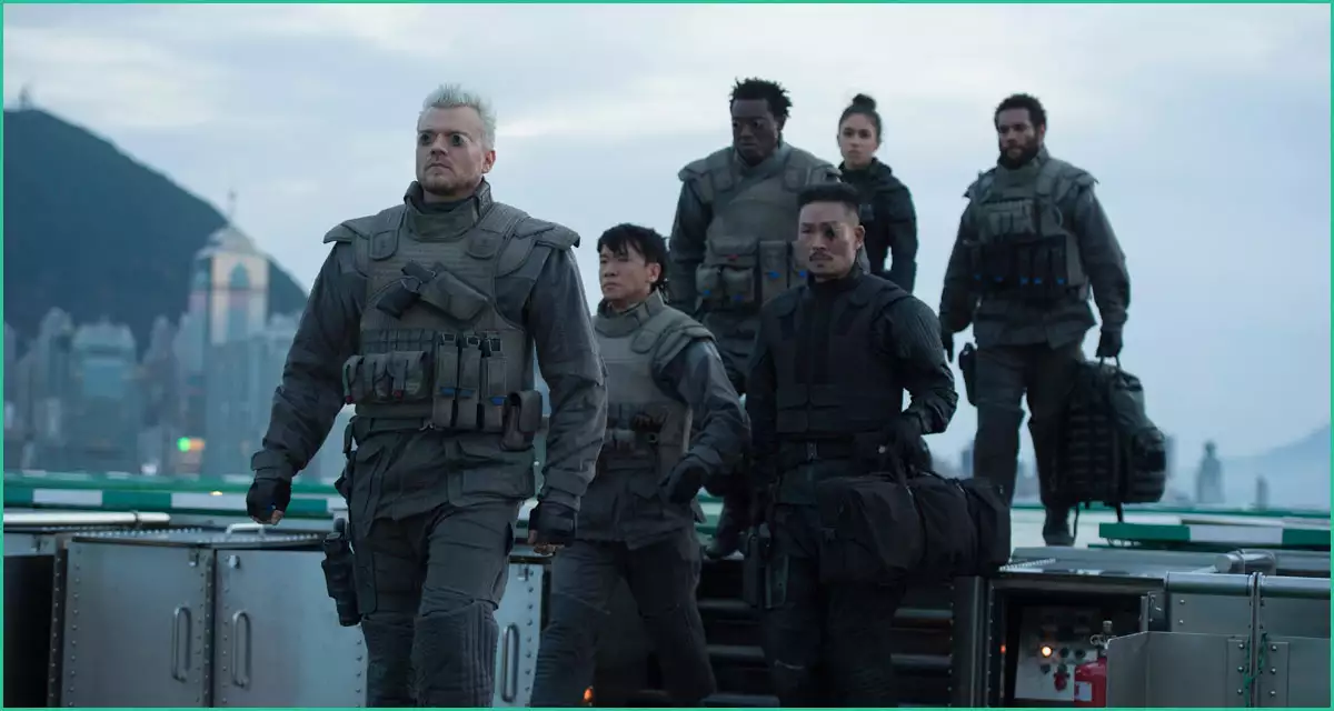 공각기동대 대원들