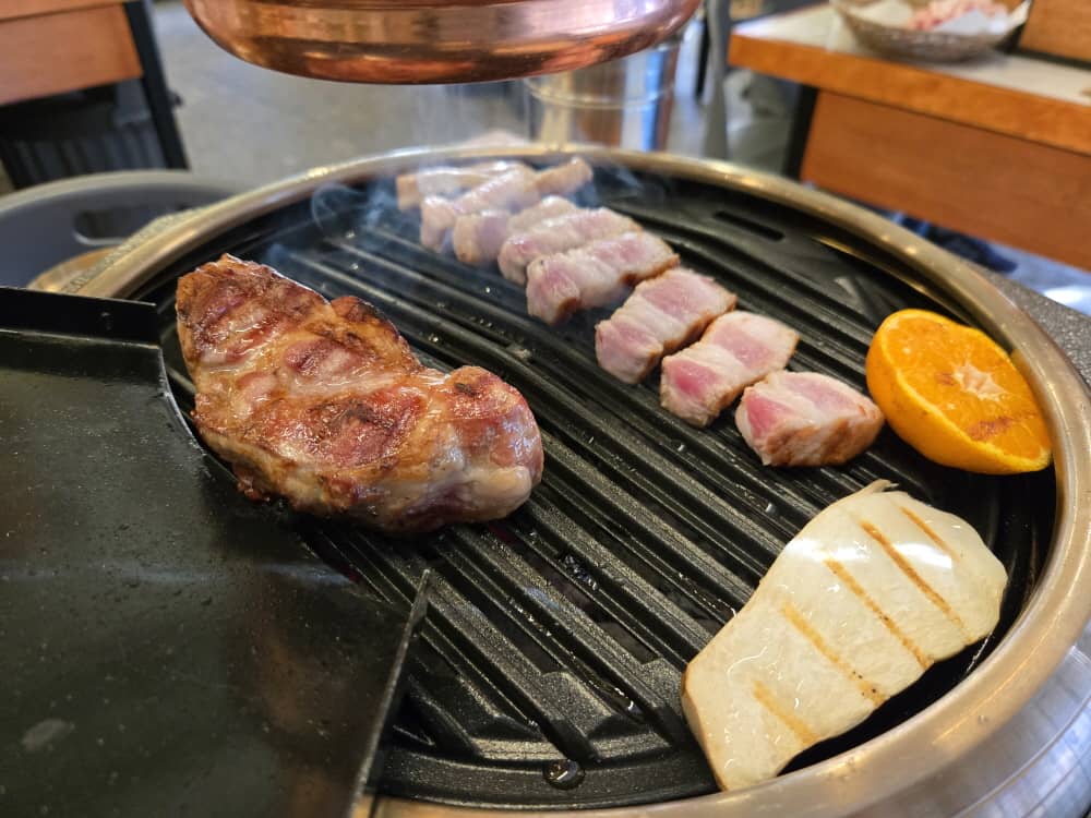 송도 섬고짚