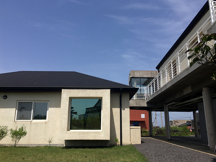 제주-소풍펜션-마당