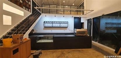 ๊ตฌ์ฑ์ปคํผ๋ก์คํฐ์ค