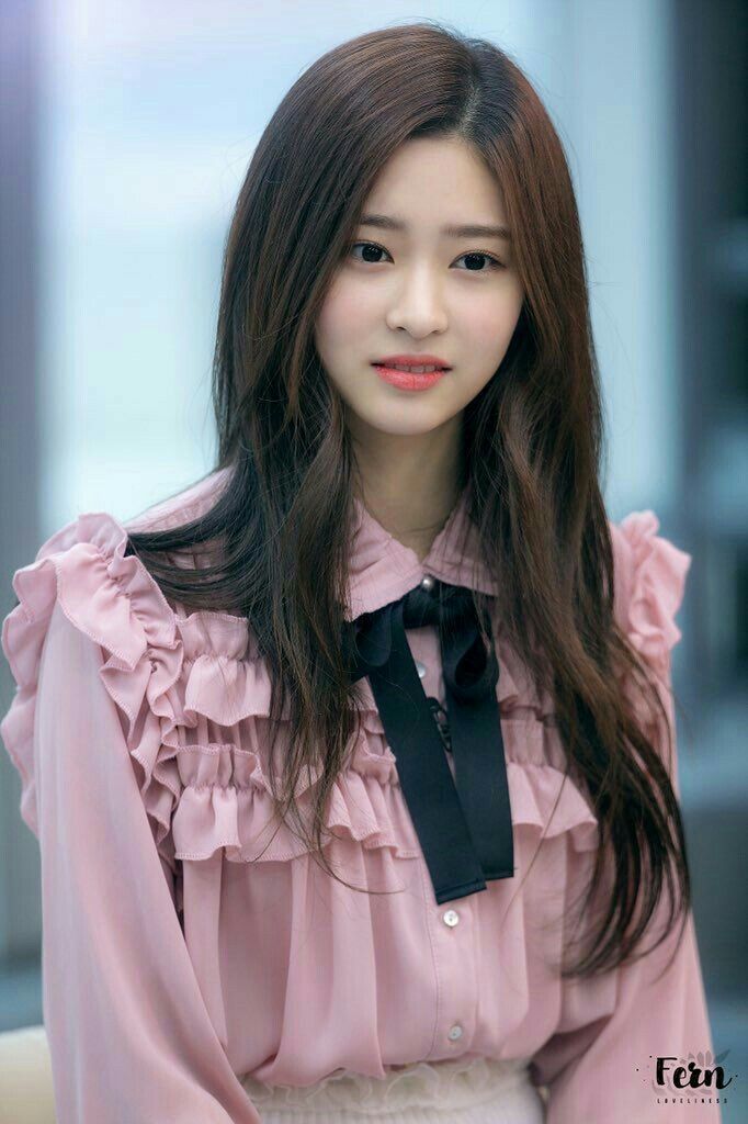 아이즈원 김민주 최애사진 아이즈원 김민주 최애사진