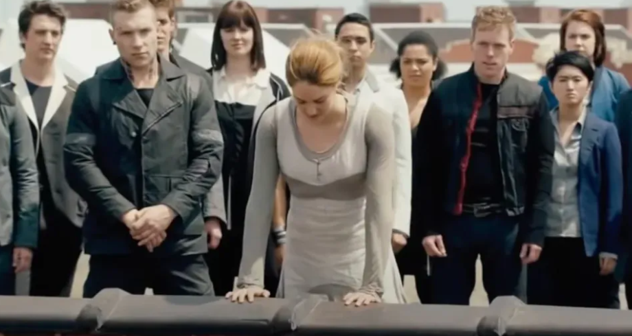 영화 다이버전트 시리즈 시즌 1 줄거리 결말 후기