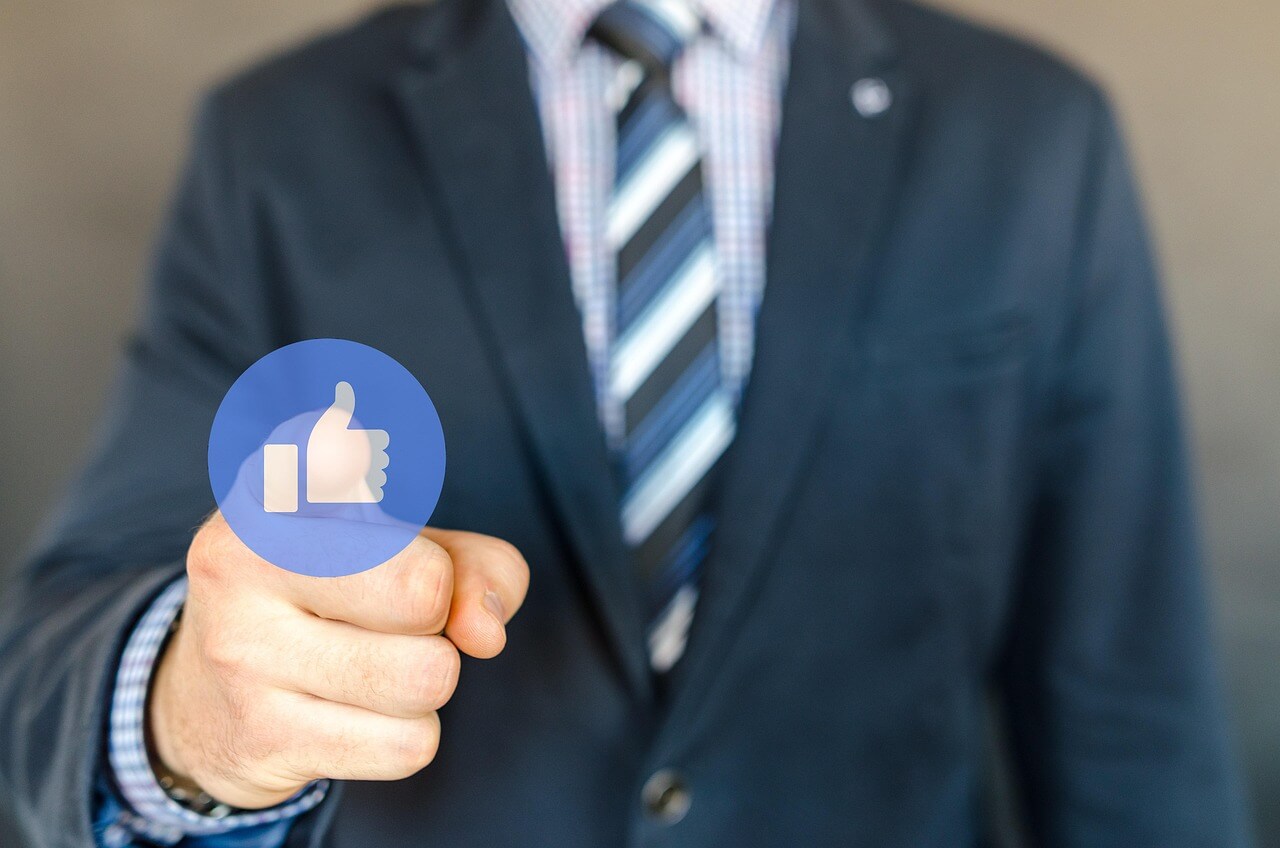 '좋아요' 버튼 이후의 인간관계: 디지털 시대 인간관계와 사회적 감각의 변화